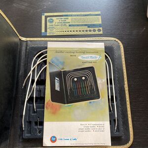 BOYE NEEDLE MASTER KNITTING KIT Vintage Vinyl Case